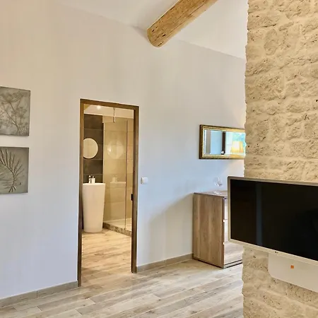 Domaine De La Brave Pernes-les-Fontaines
