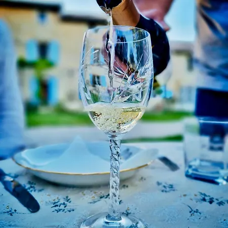 Domaine De La Brave 3*