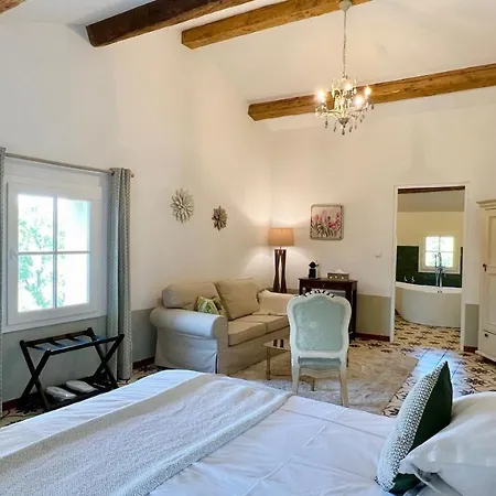 Domaine De La Brave לינה וארוחת בוקר